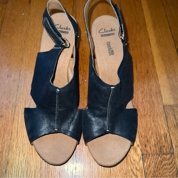 Clarks women's helio float wedge sandal hot sale